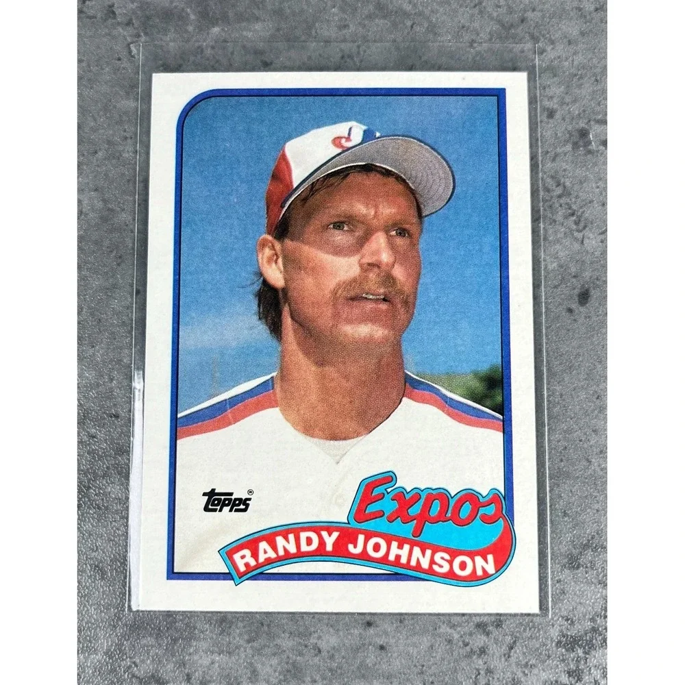1989 Topps Randy Johnson Rookie Card RC #647 Montreal Expos HOF - Picture 1 of 2